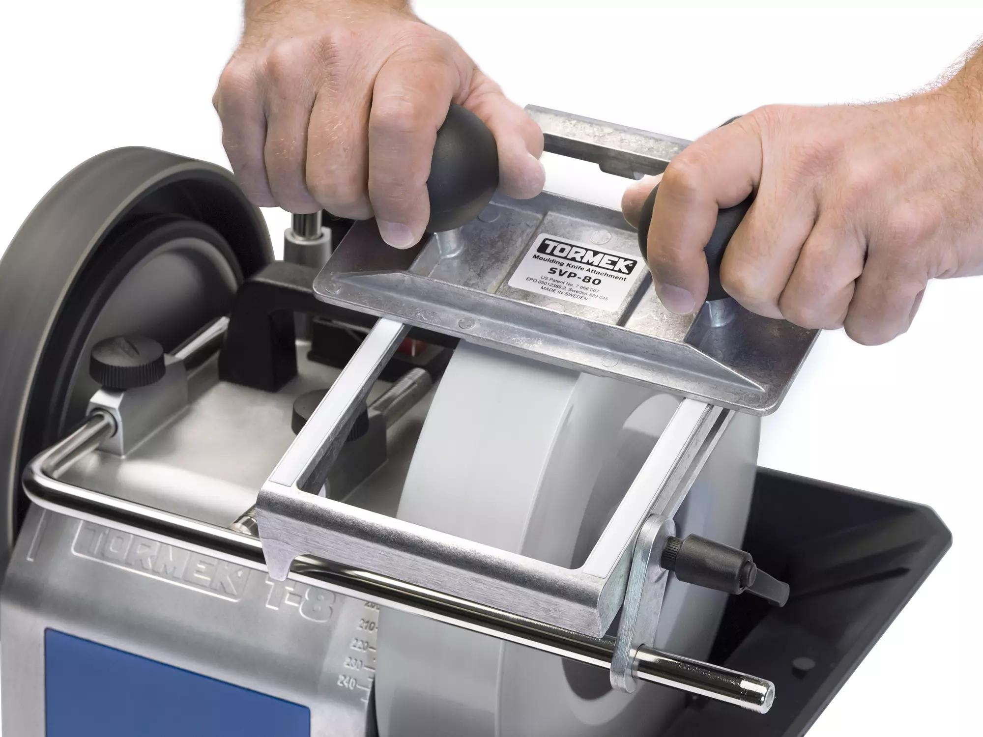 moulding knife attachment