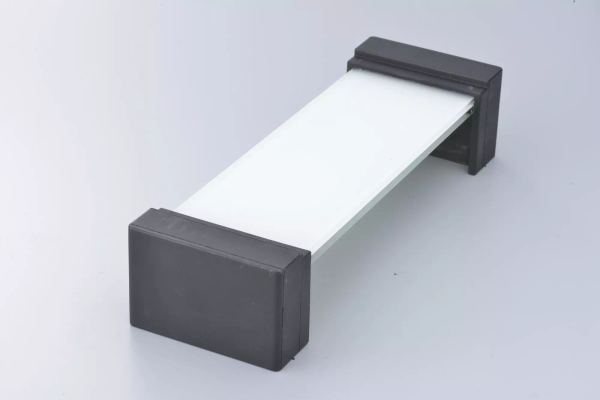 field holder