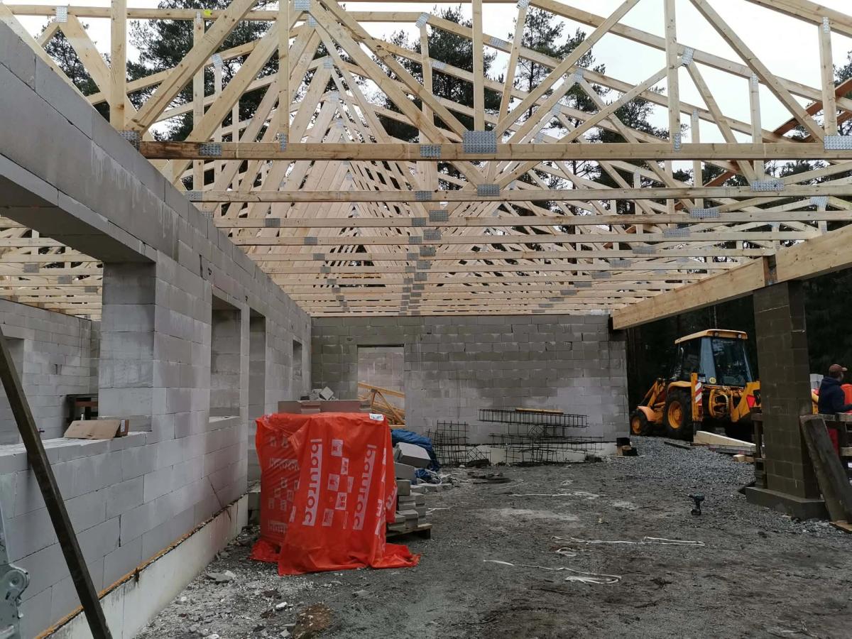 Sisevaade paigaldatud katusefermidele