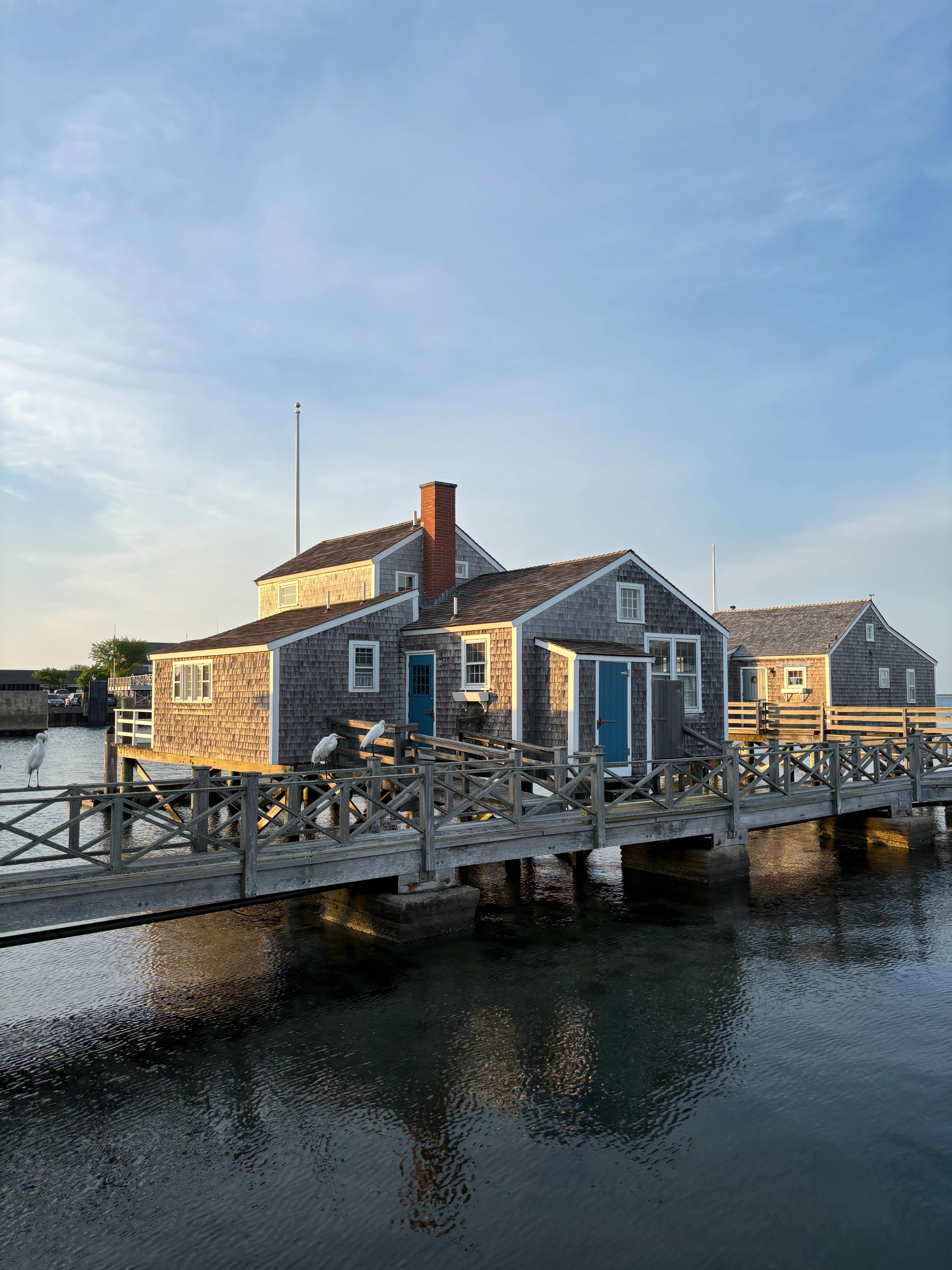 house in Nantucket on water