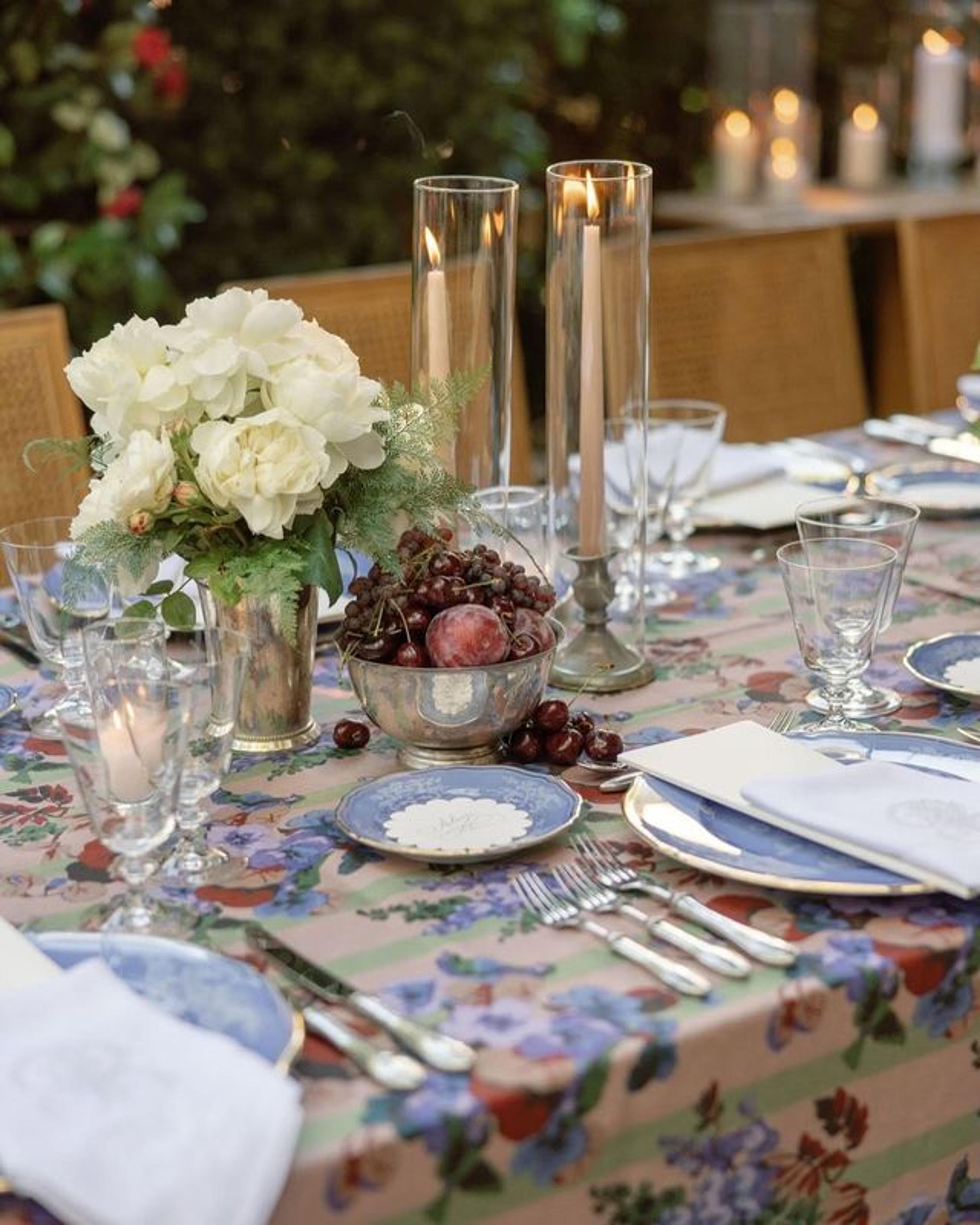 tablescape