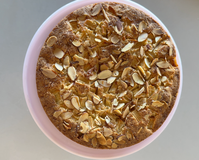 Rum Raisin Visiting Cake