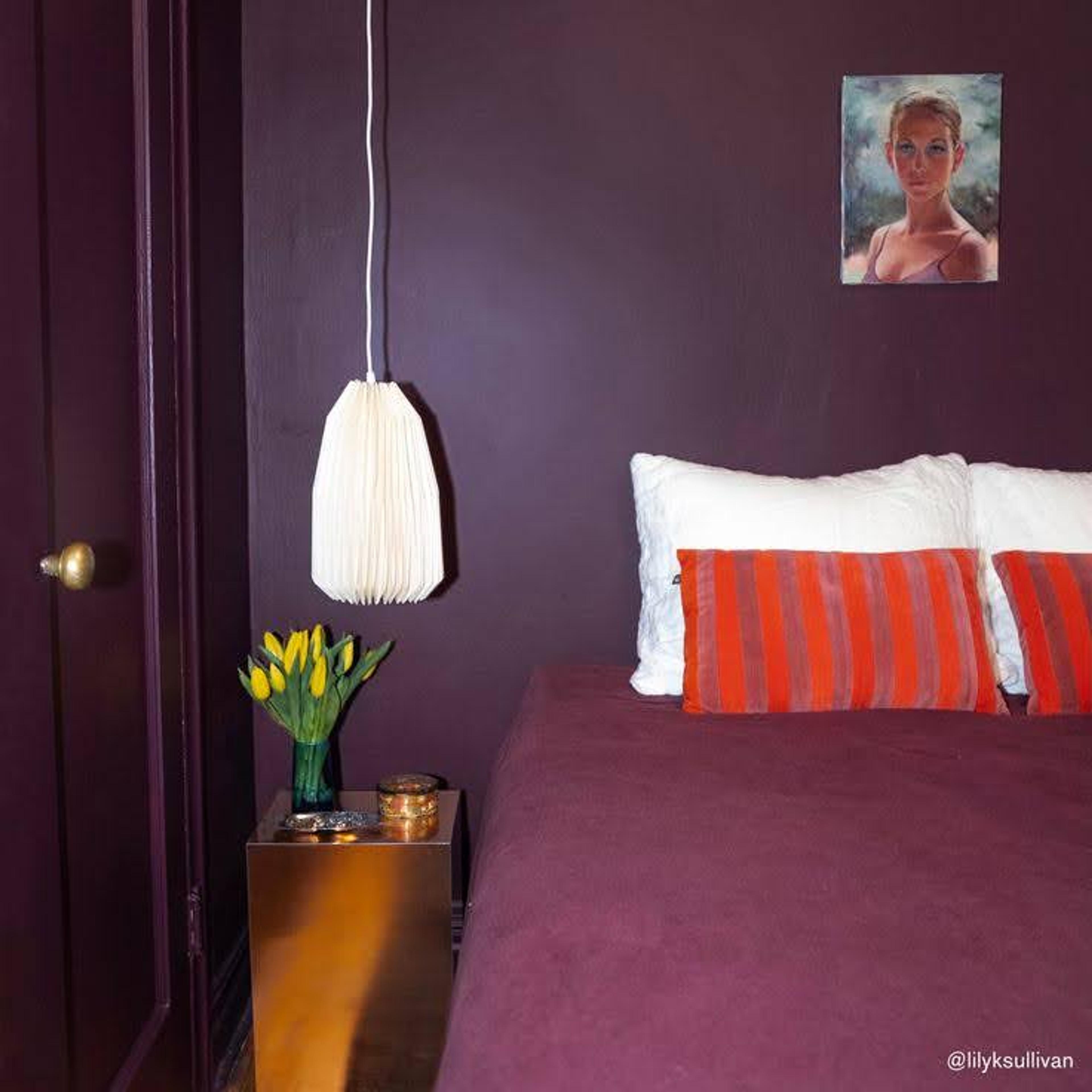bed corner in room