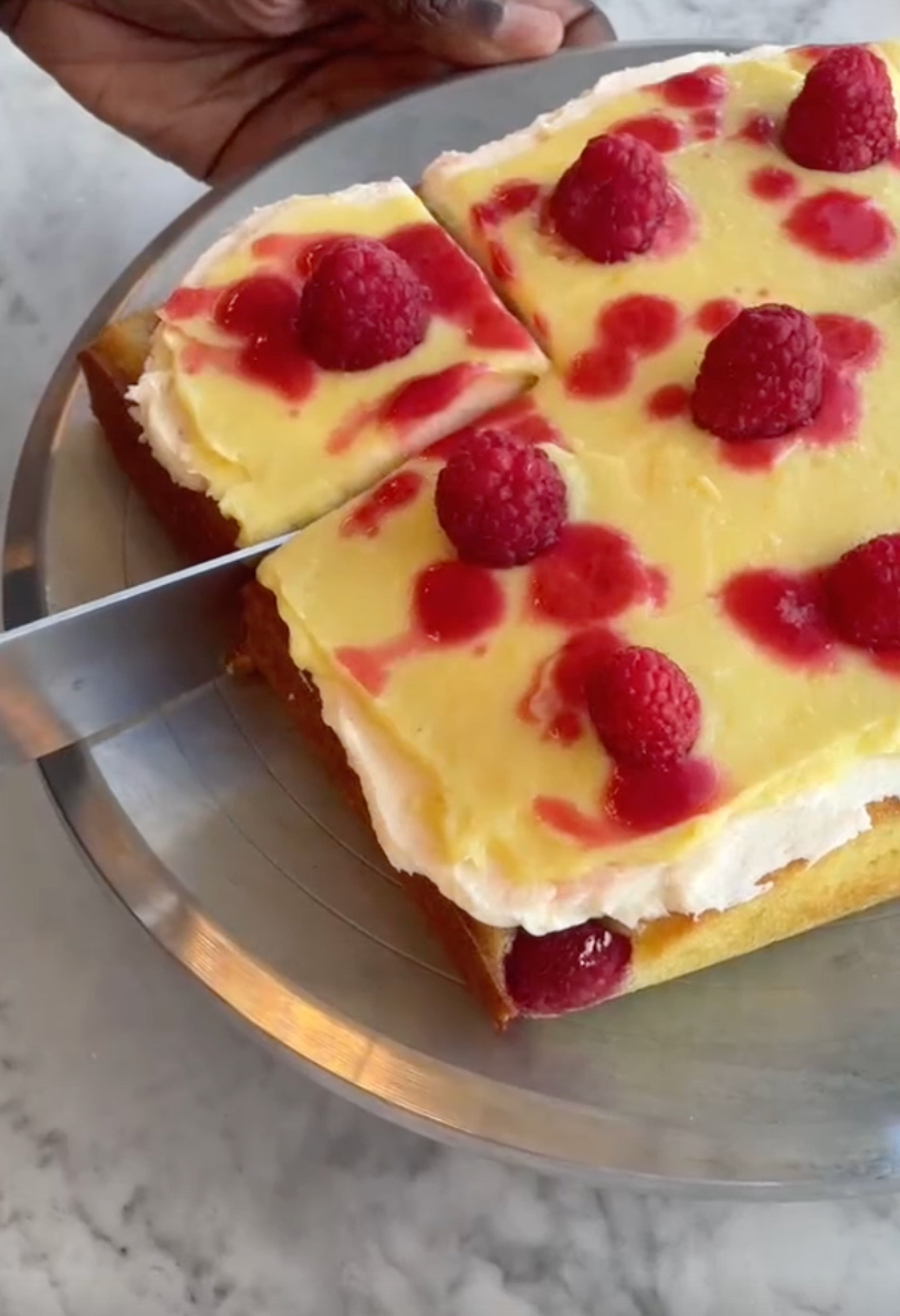 lemon curd cake with raspberries