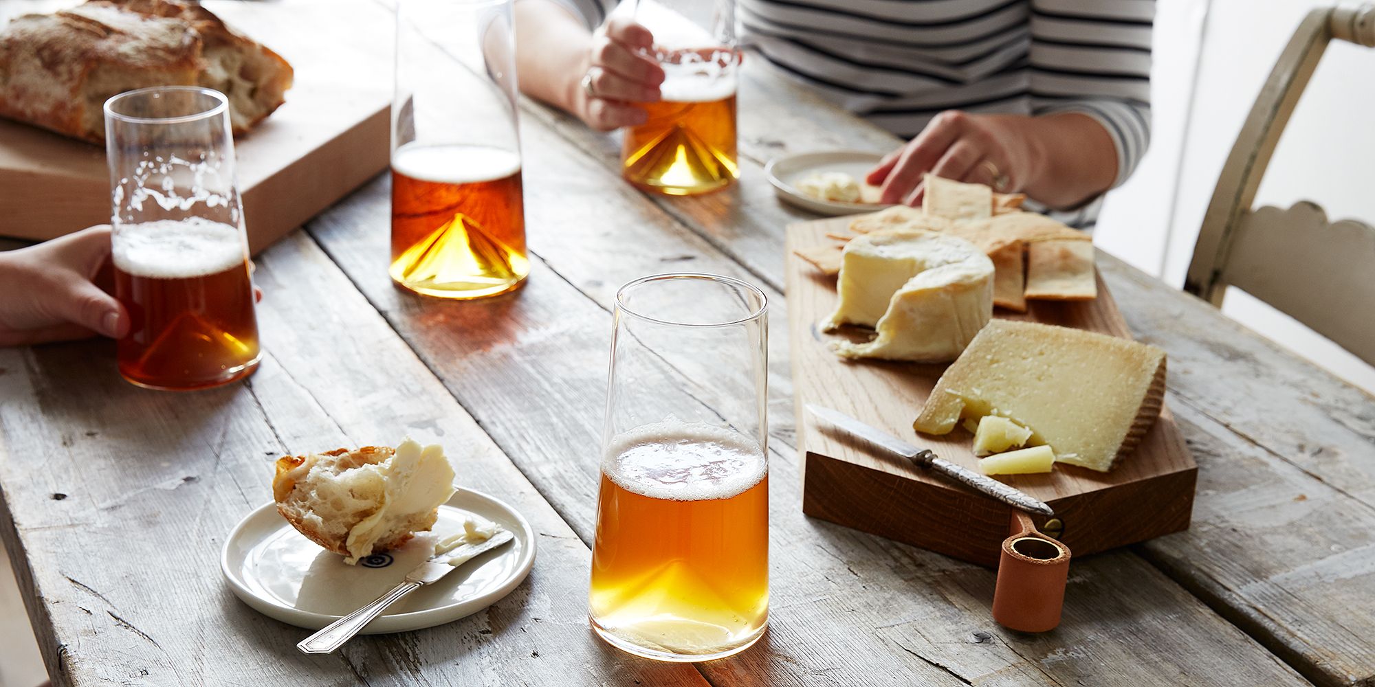 How to Pair Beer With Food for Your Next Summer Get-Together