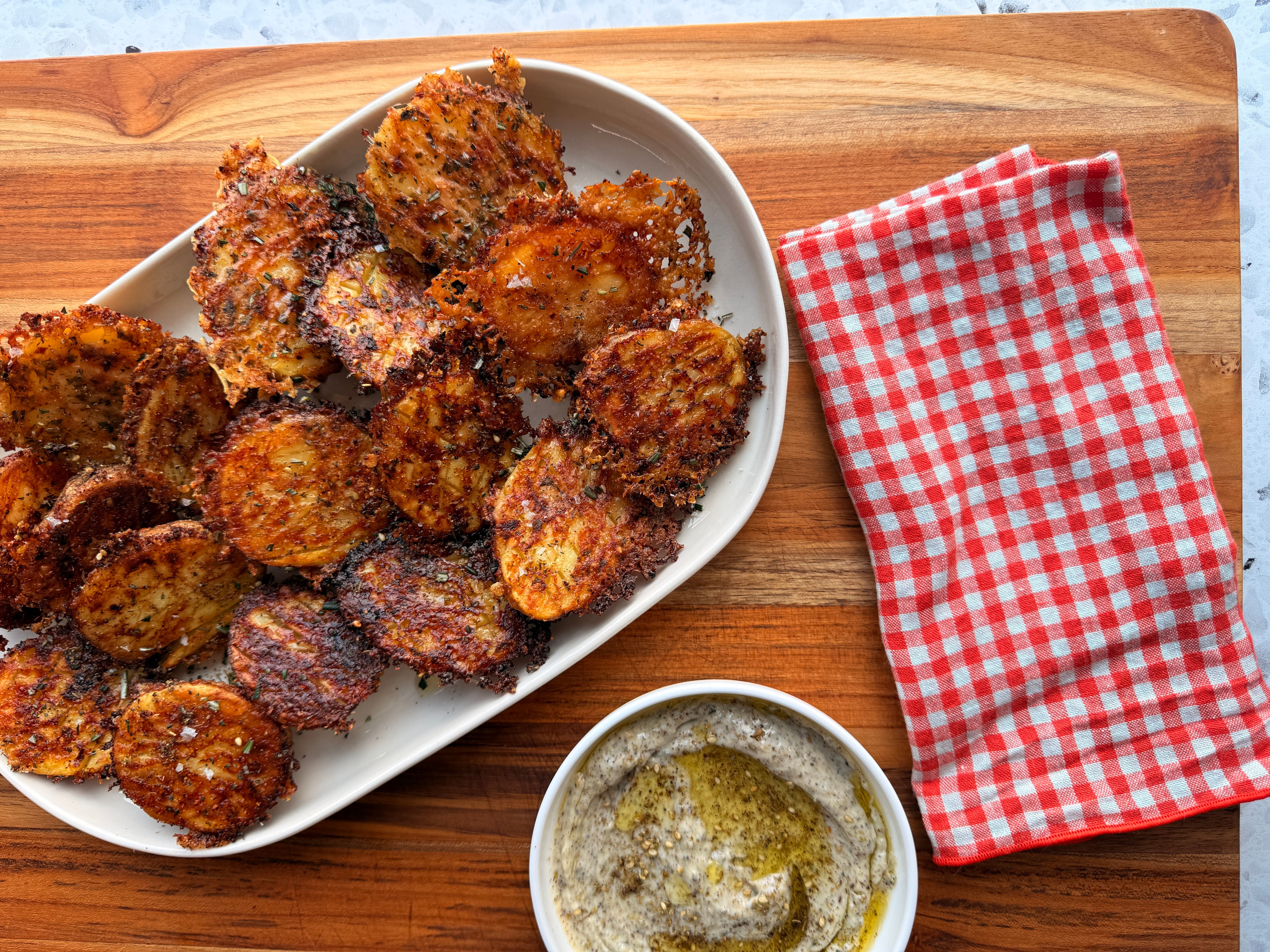 Za'atar-and-Parmesan-Crusted Potatoes With Za'atar Aioli