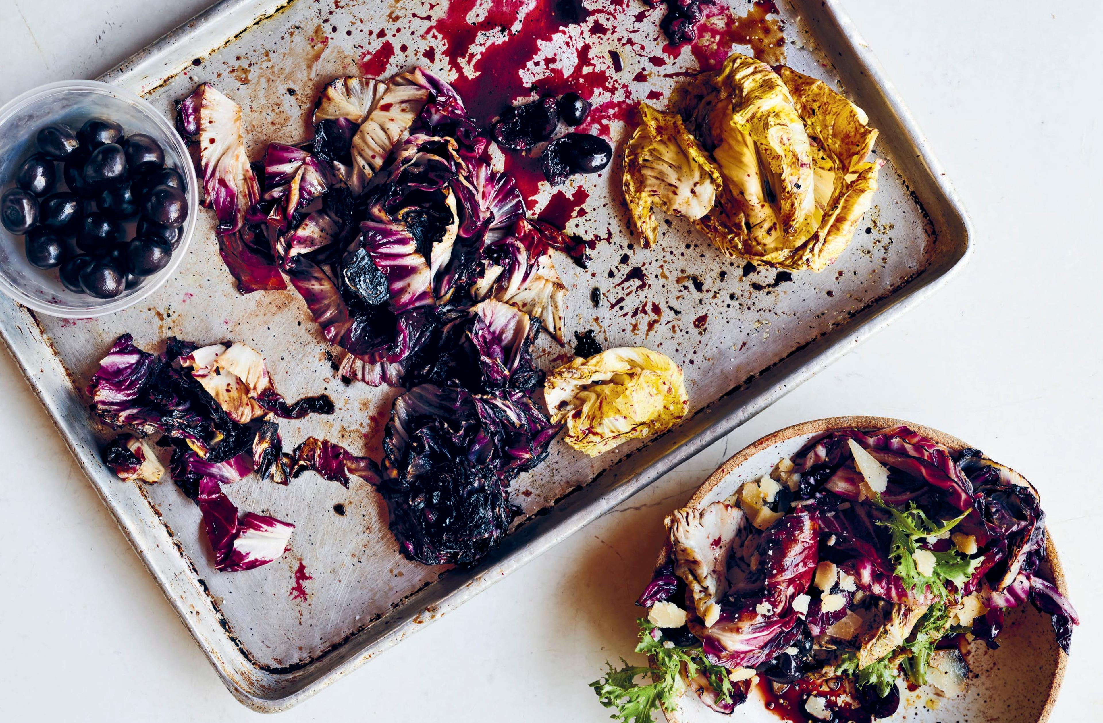 roasting pan with veggies
