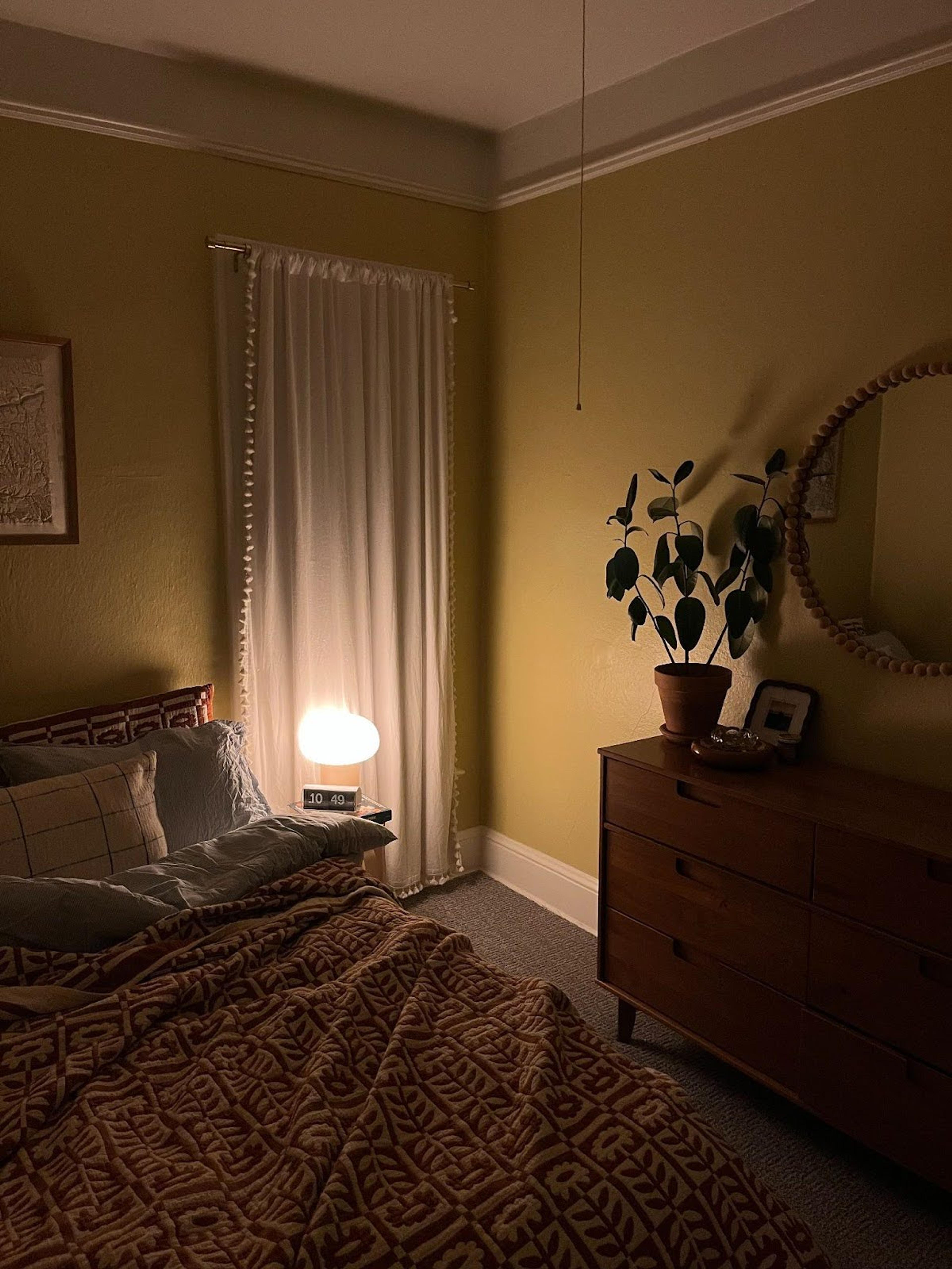 moody lamp lighting