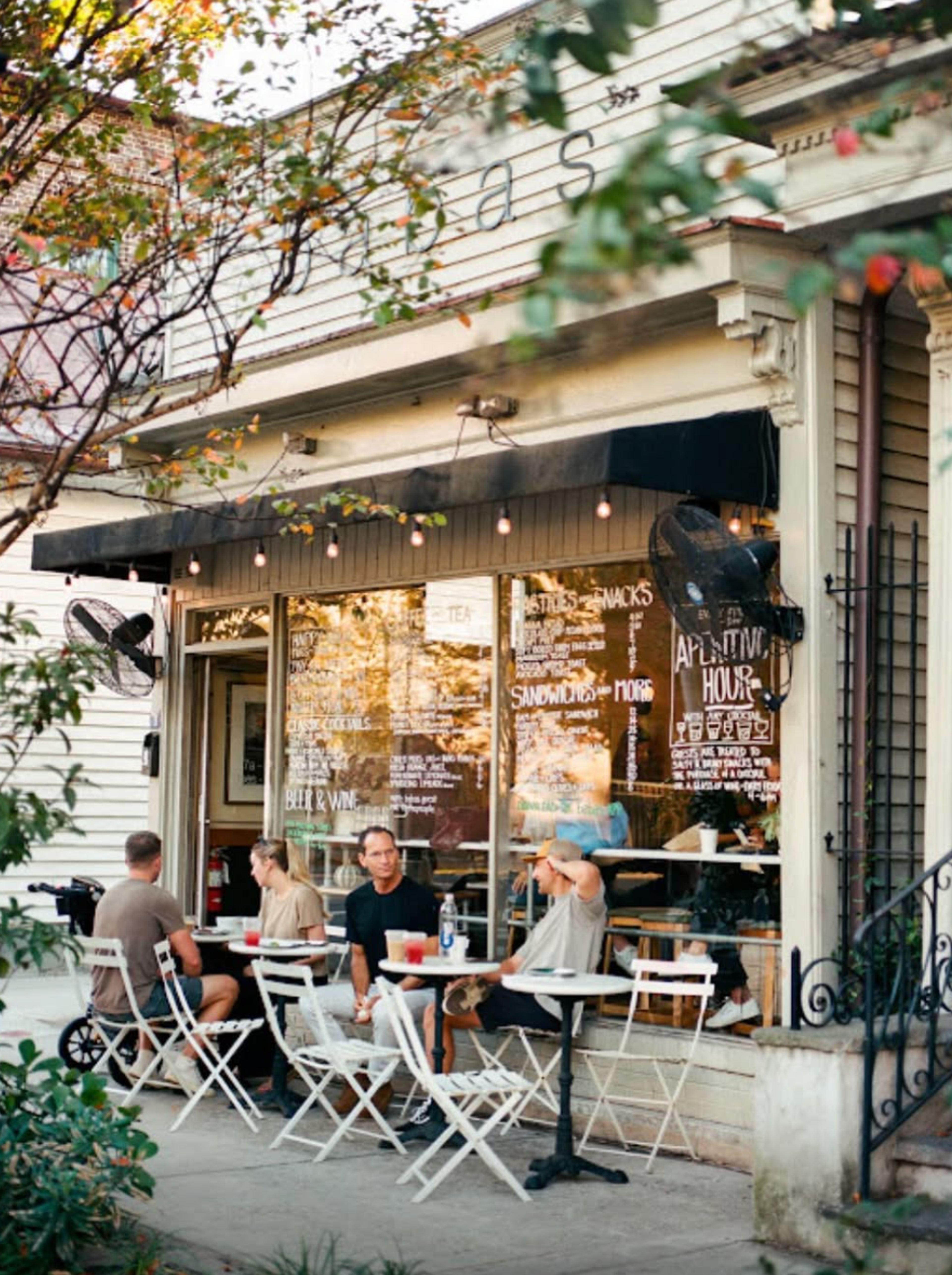 restaurant