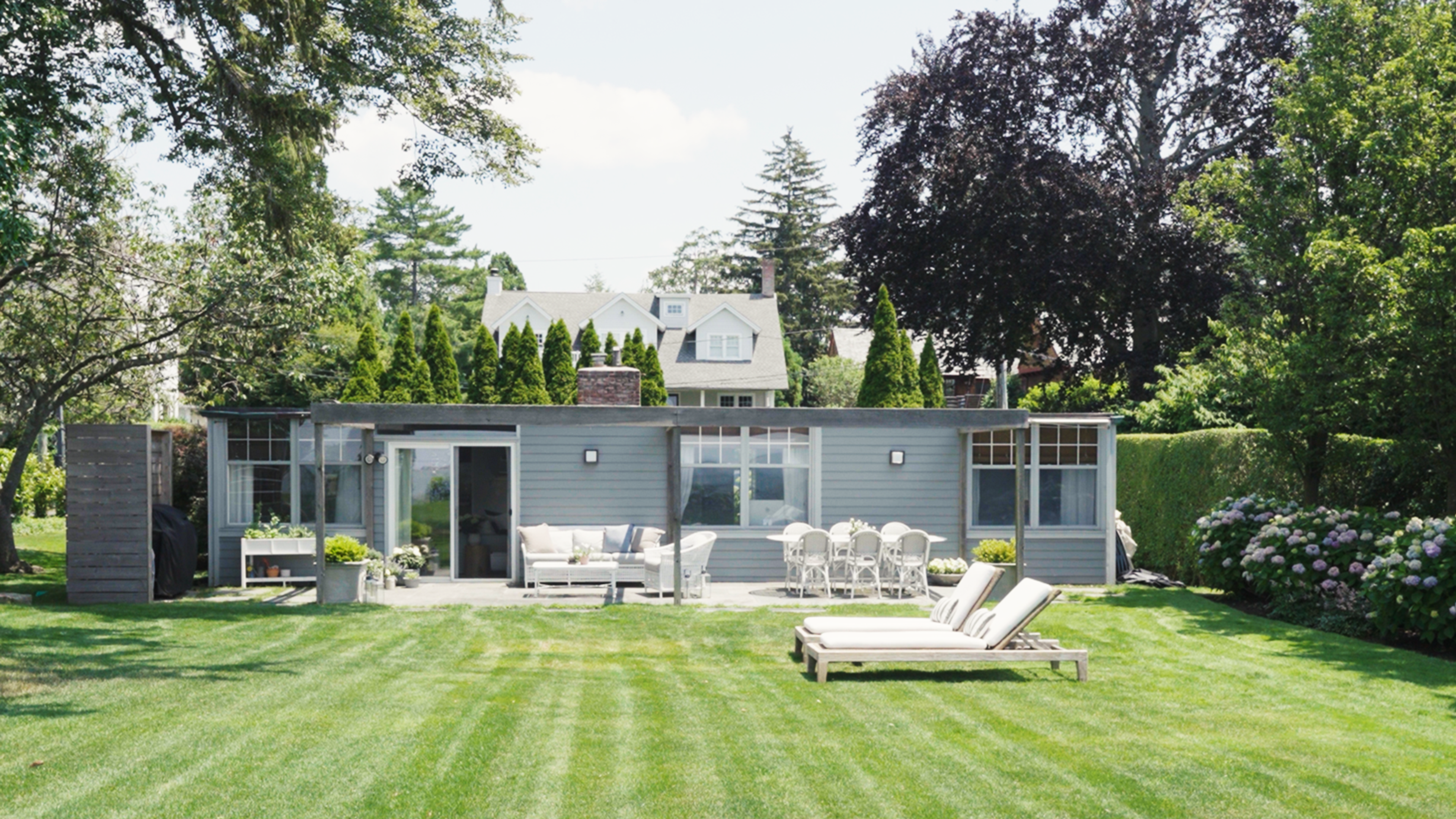Nikki Glazer's cottage in Connecticut