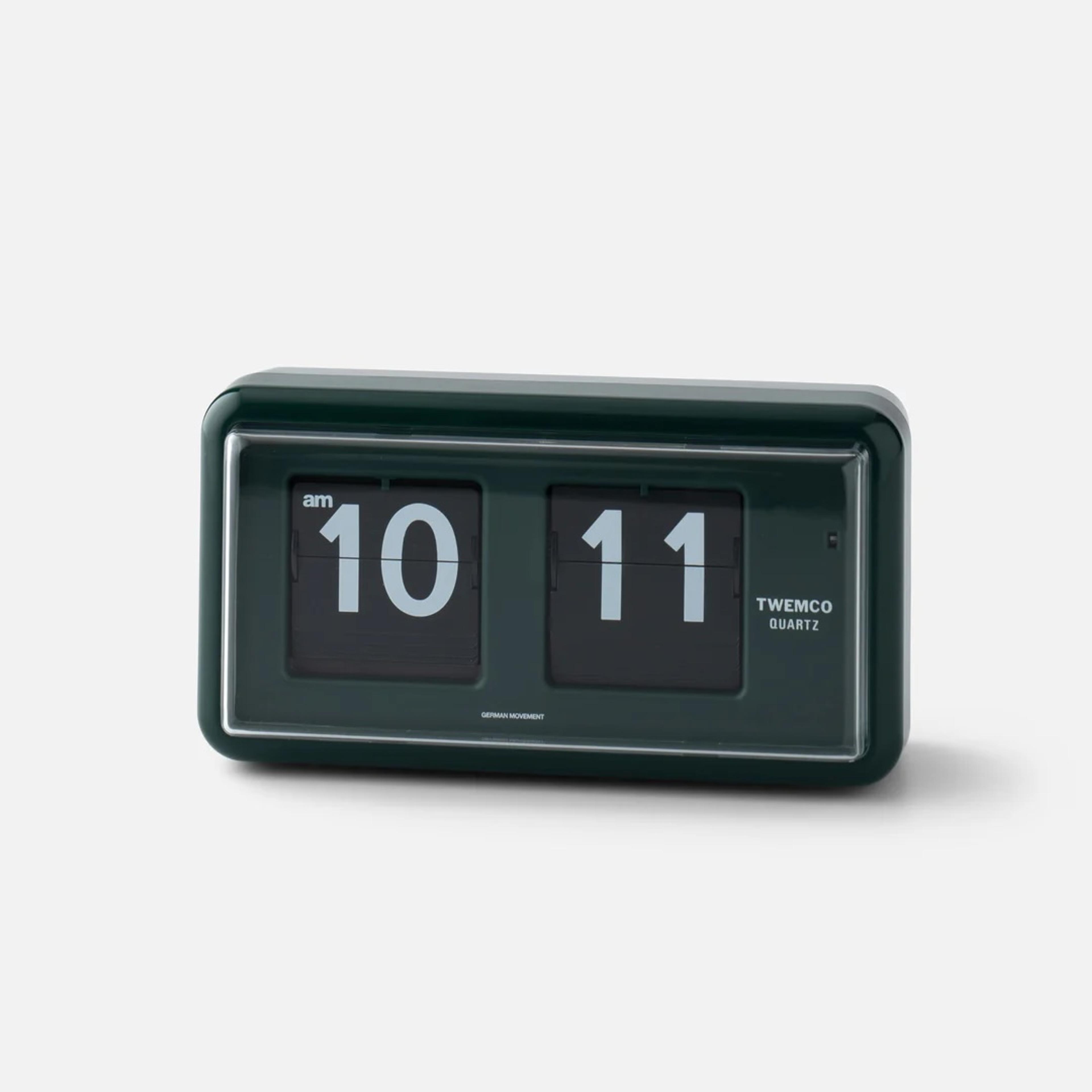 vintage-inspired clock from Schoolhouse