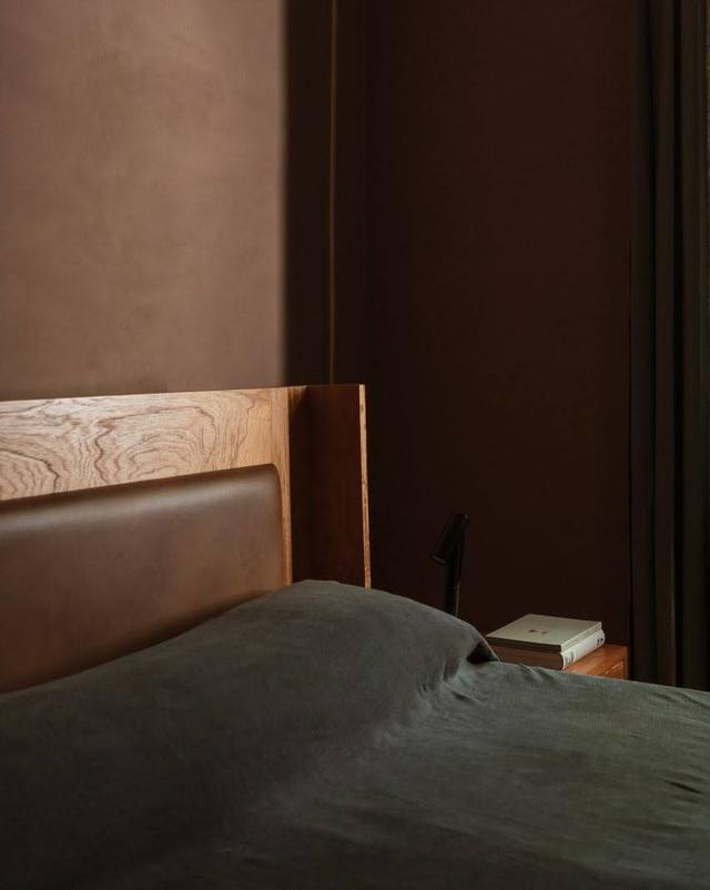 brown leather headboard