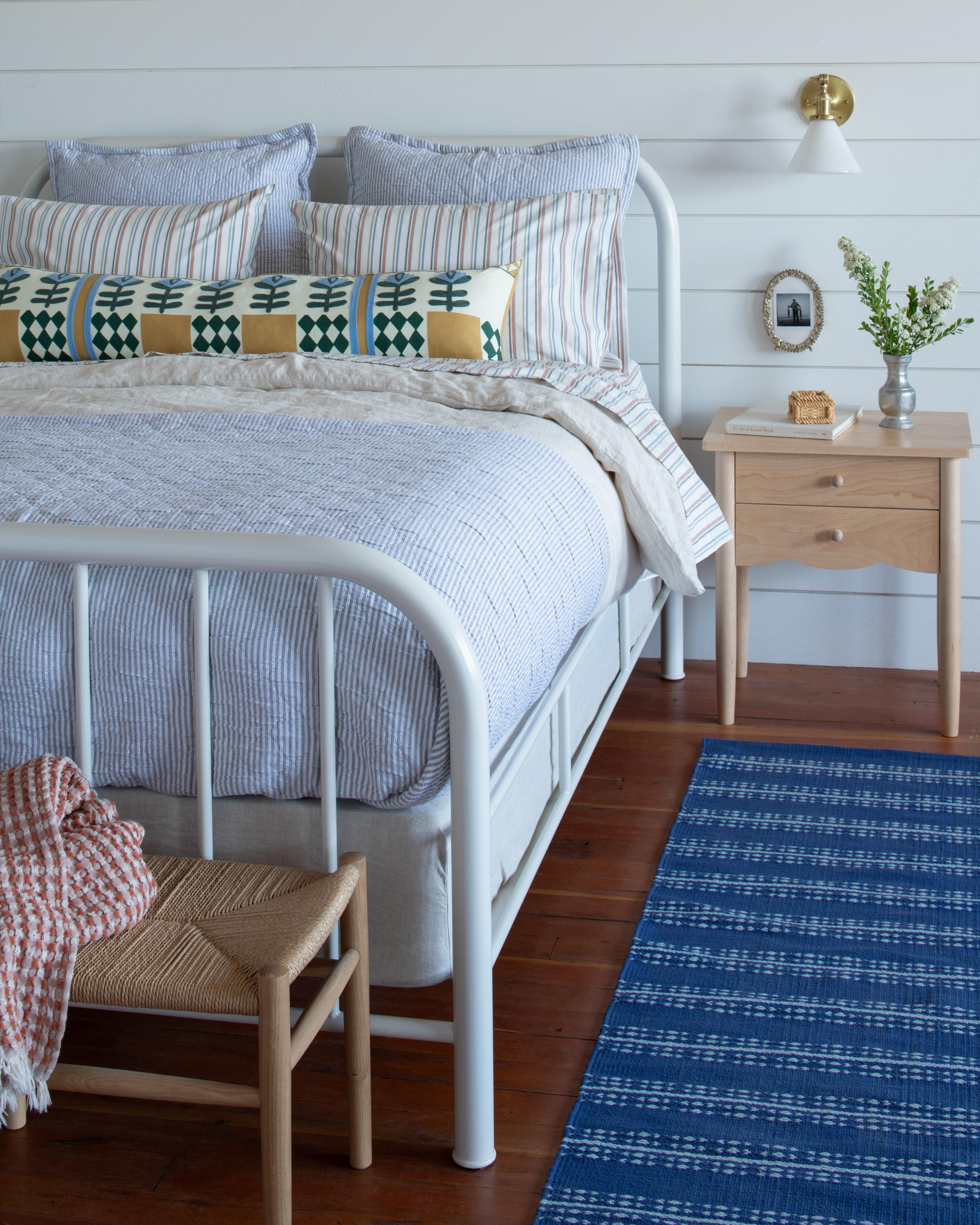 bed corner