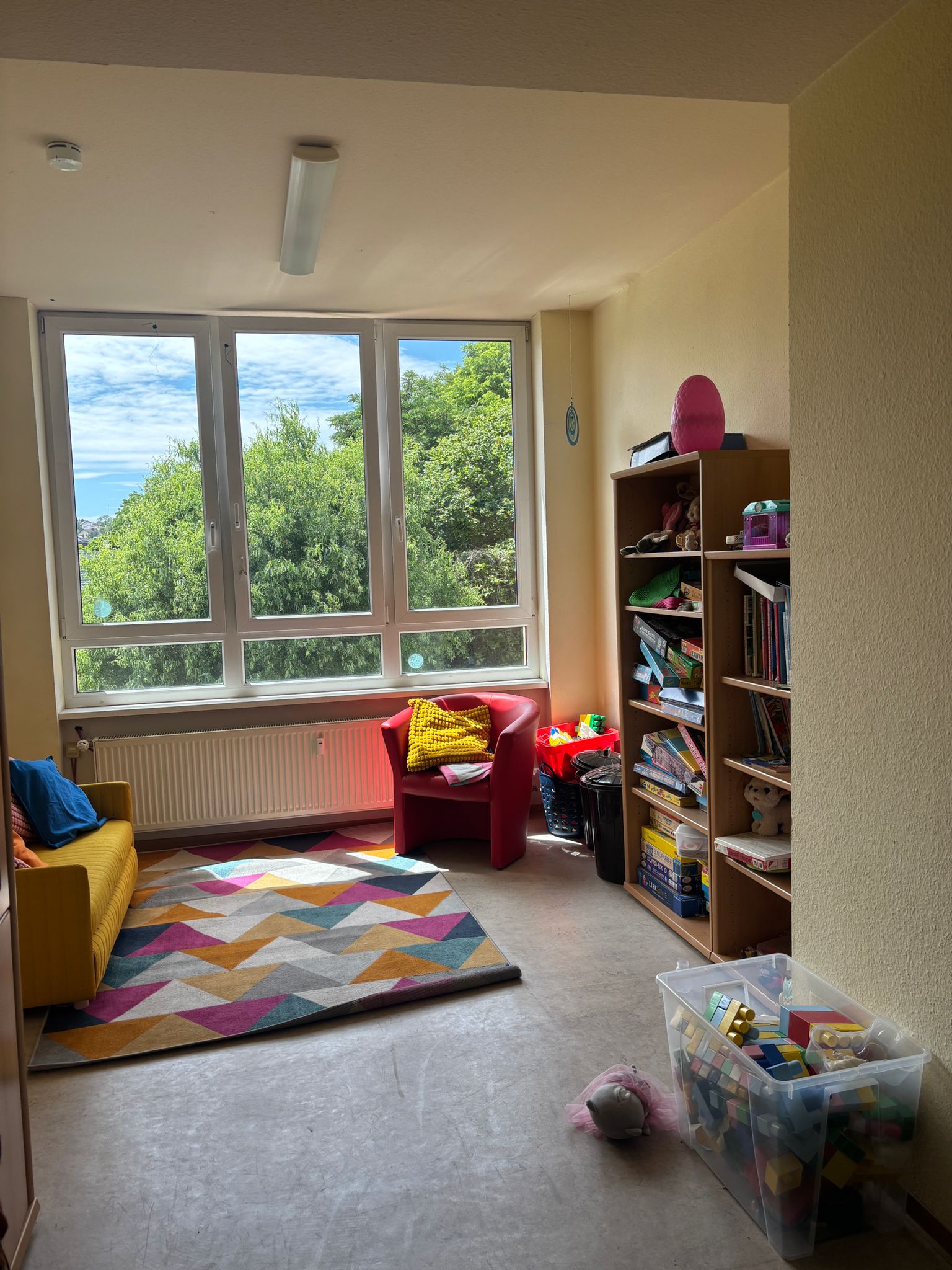 Spielzimmer in freundlicher Atmosphäre