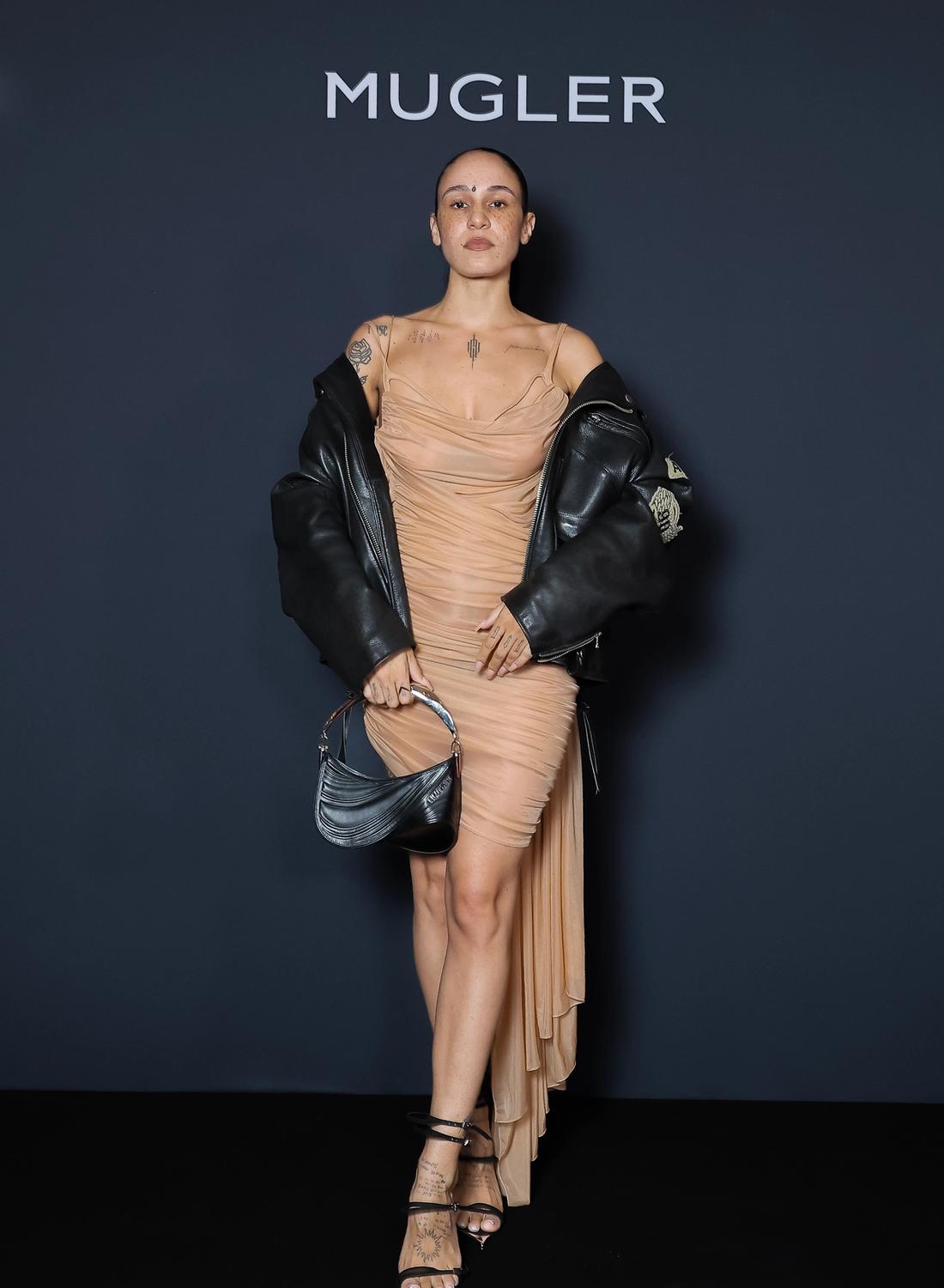 zeug, zeug agency, HERA, MUGLER, ZEUG, ZEUG, ZEUG, ZEUG, ZEUG, ARTIST, MUGLER, IMAGE,