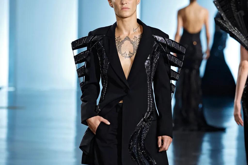 agathe mougin, zeug, zeug, zeug, rahul mishra, casting, brice compagnon,