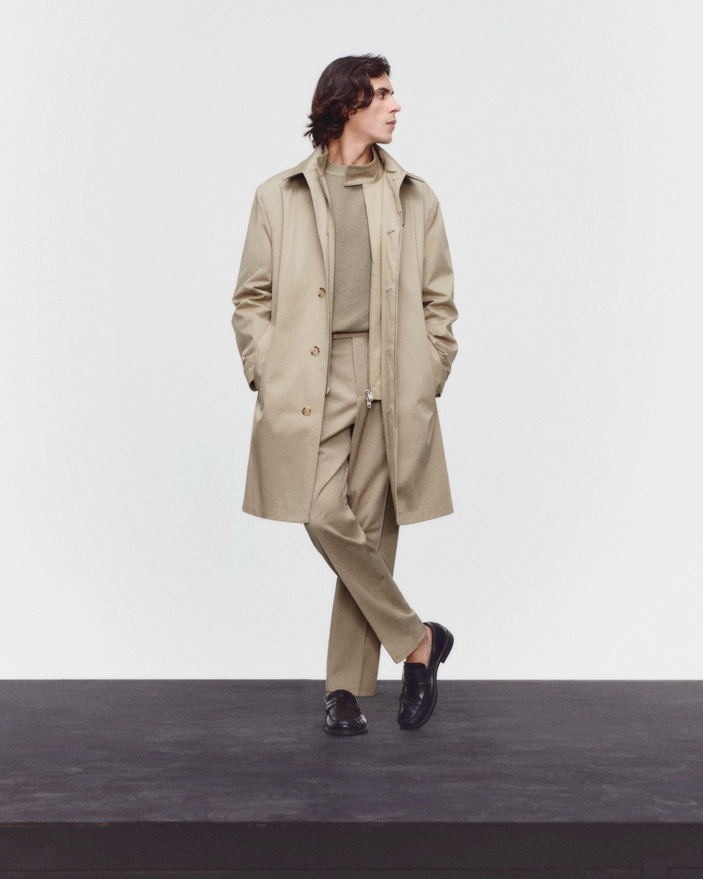 Leo Walk, Pablo di Prima, Mango, agency, image agent, representation, campaign, zeug, zeug agencyessentials,