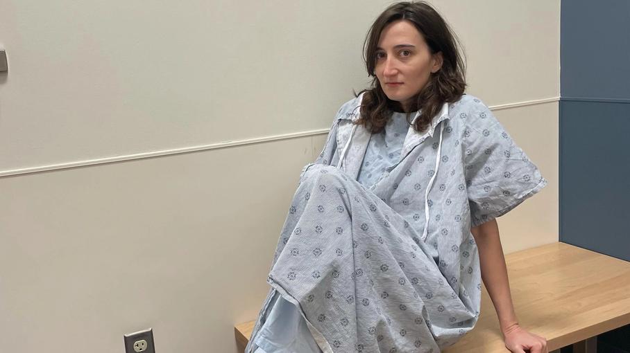 Sophie Kihm at the hospital for thyroid cancer. 