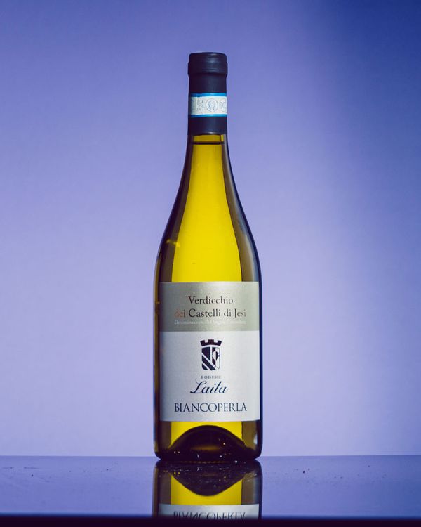 Laila Verdicchio dei Castelli di Jesi Biancoperla