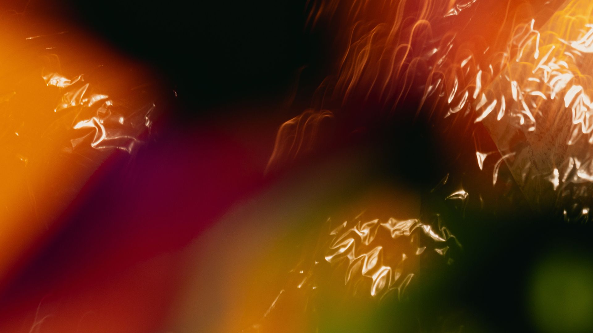 The Invisible Colors of Perfume