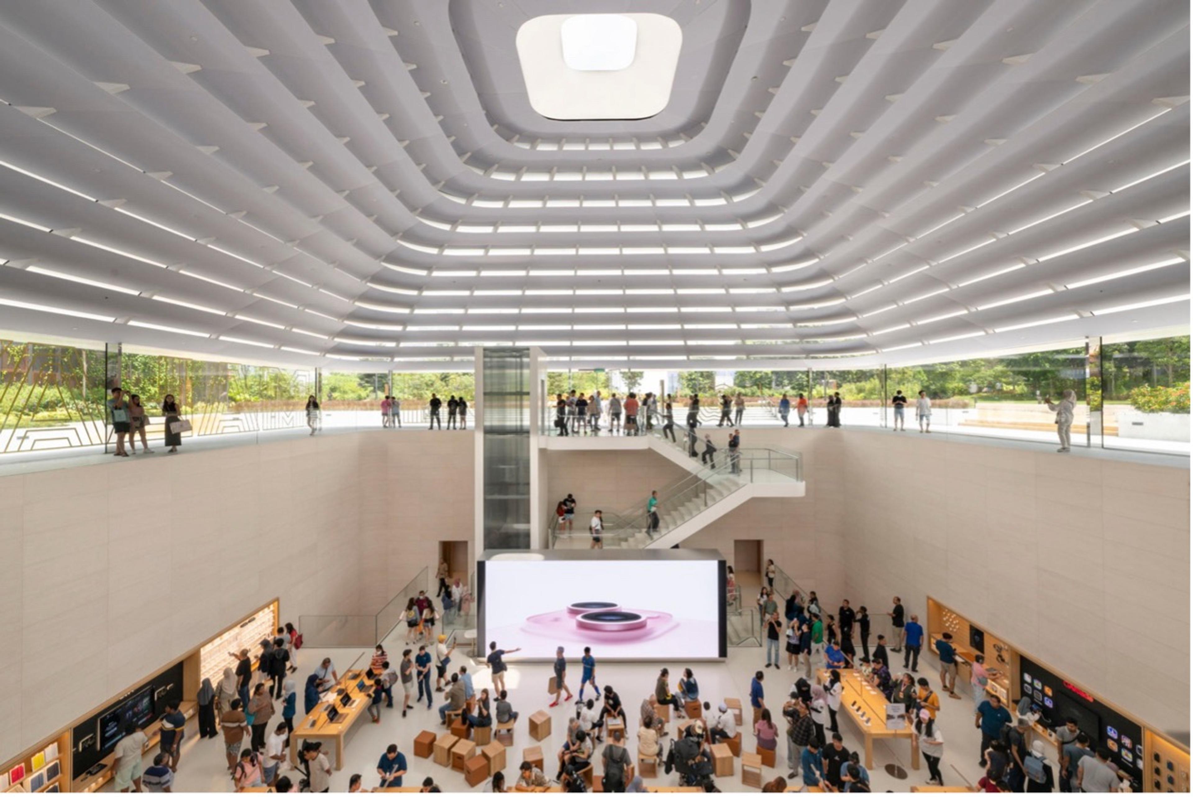 Apple flagship store