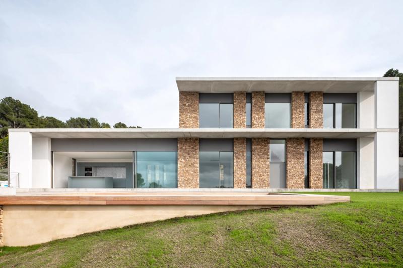 House between lines