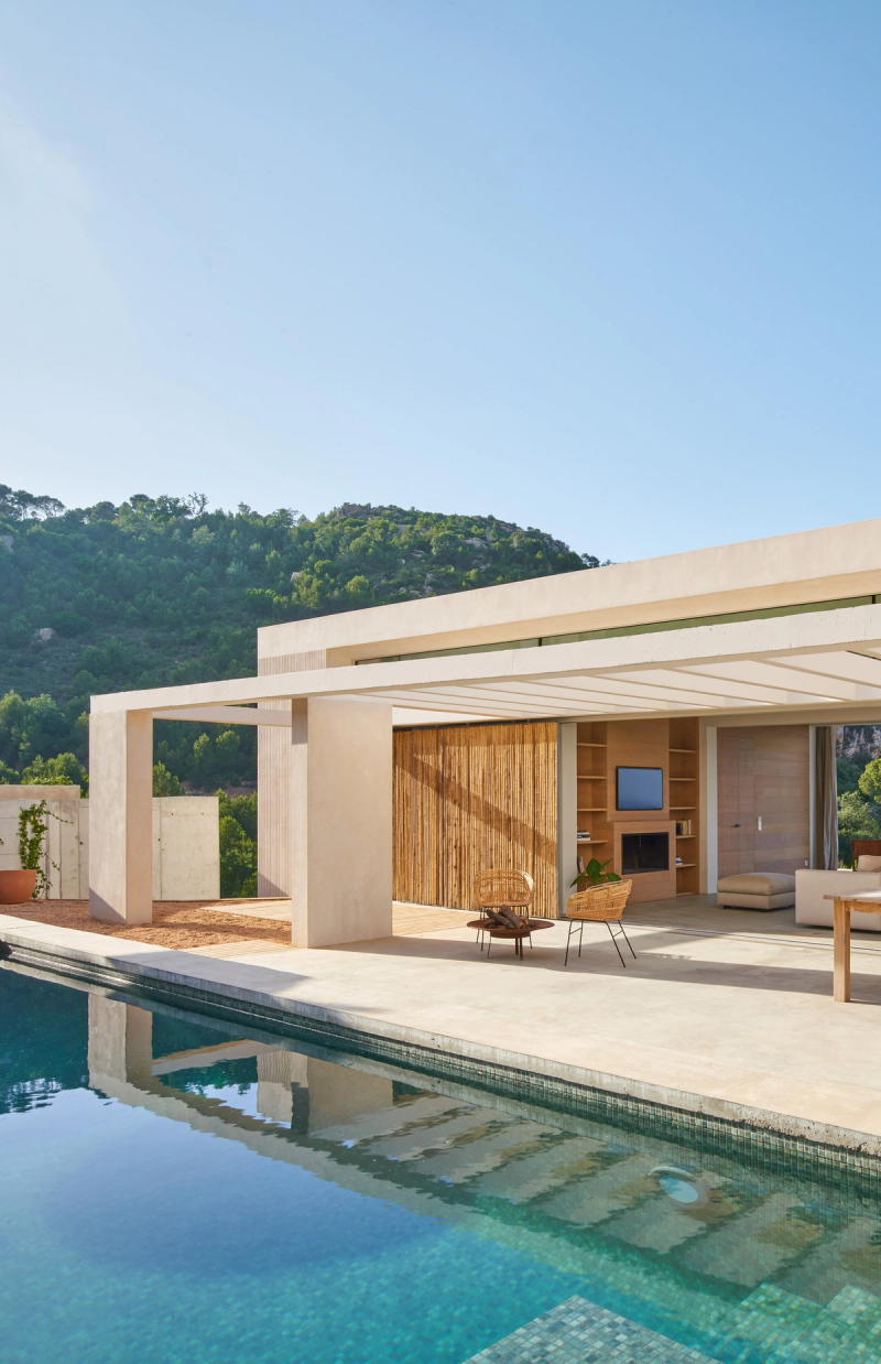 New construction of elegant house with swimming pool in Begur, Costa Brava.