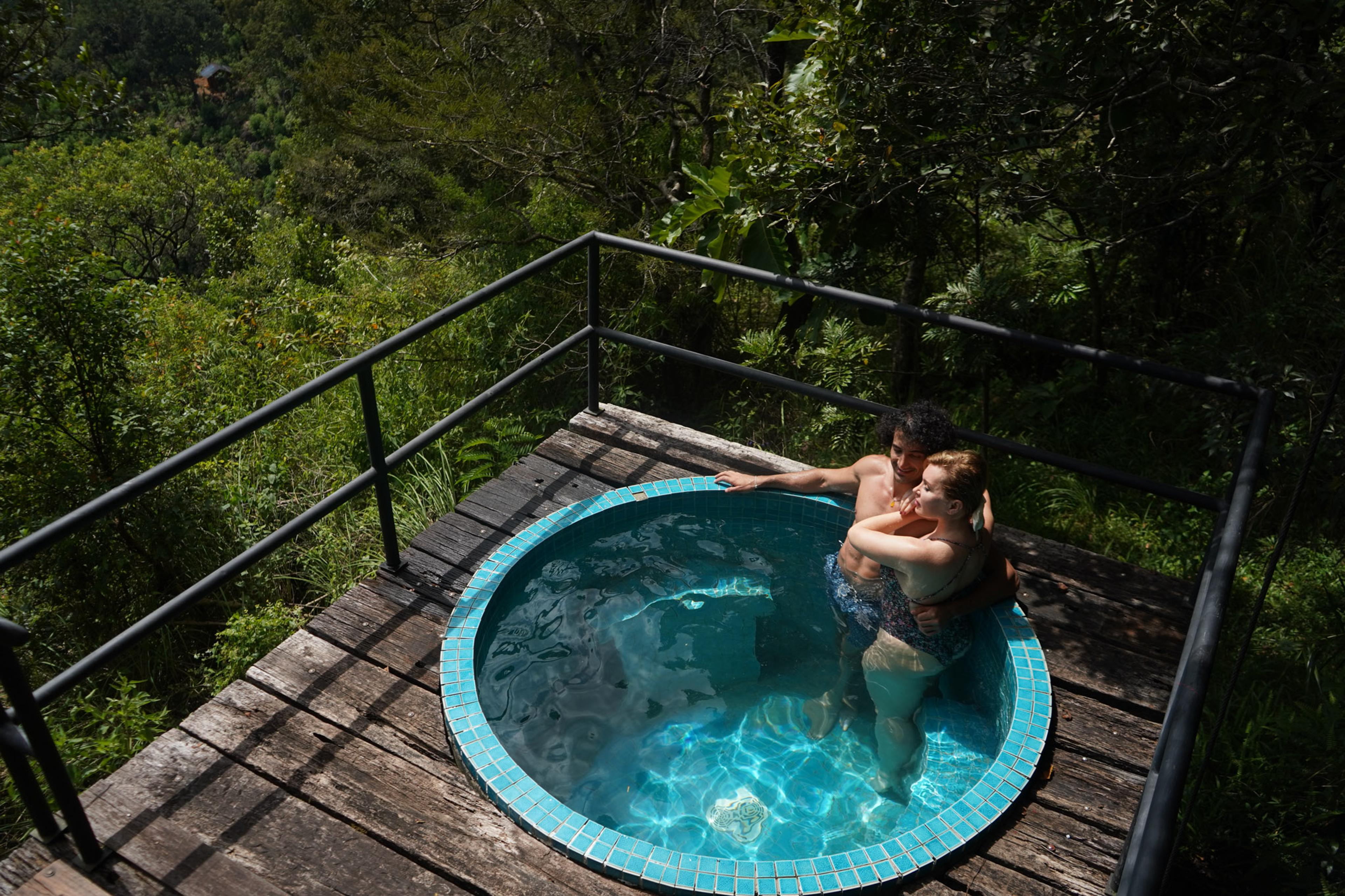 Tree House Chalets - Hotels in Belihuloya