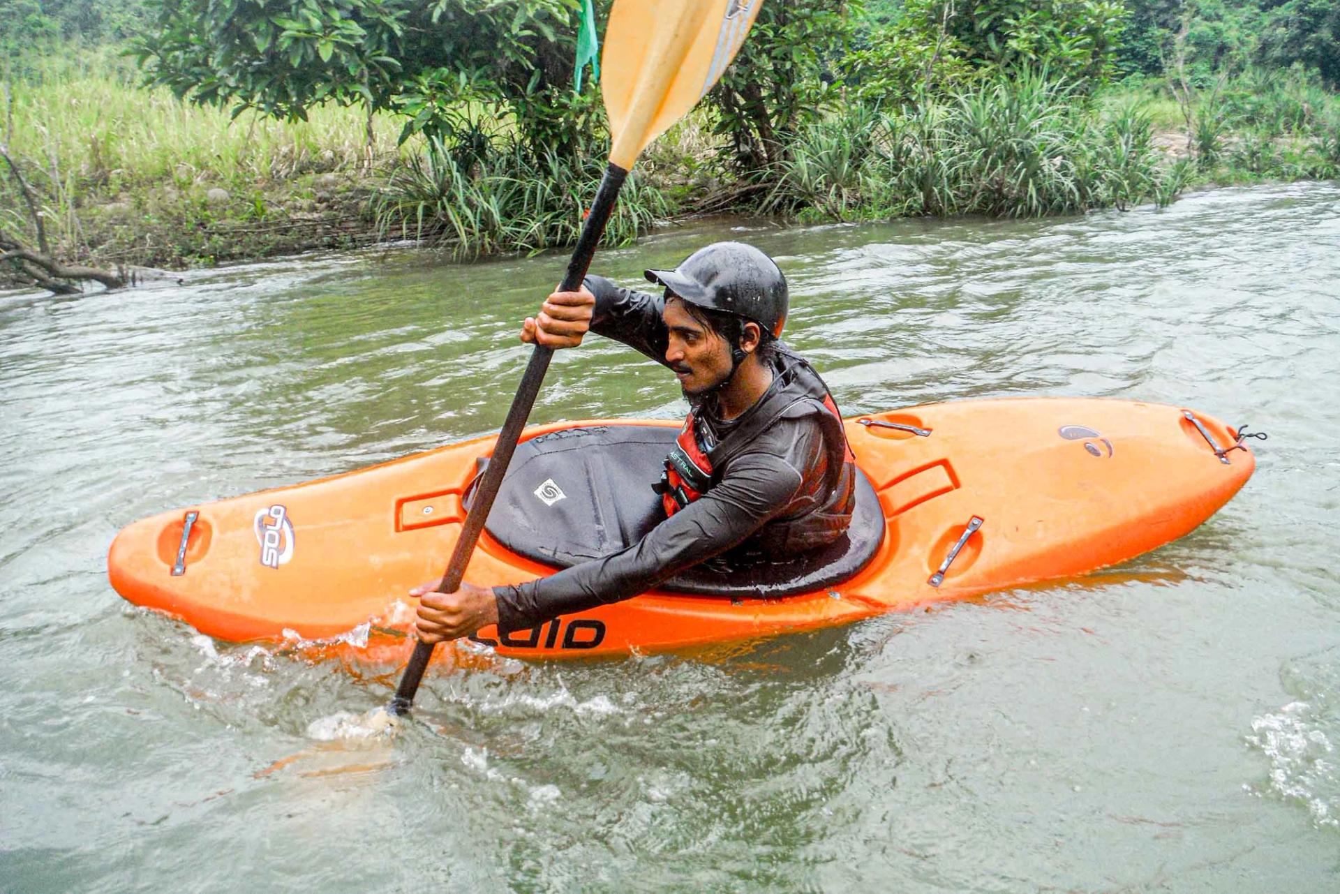 White Water kayaking at Kitulgala | Rapid Adventures