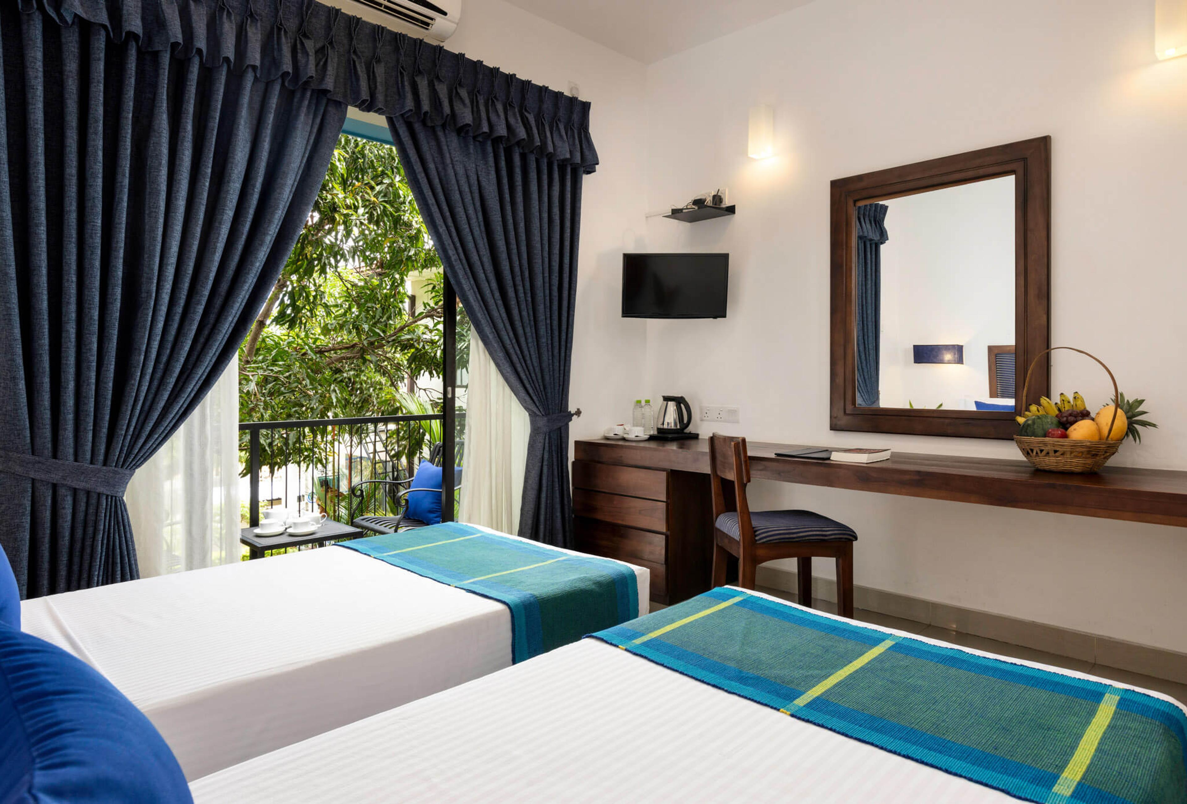 The Blue Wave Hotel - Surf Resort in Arugam Bay