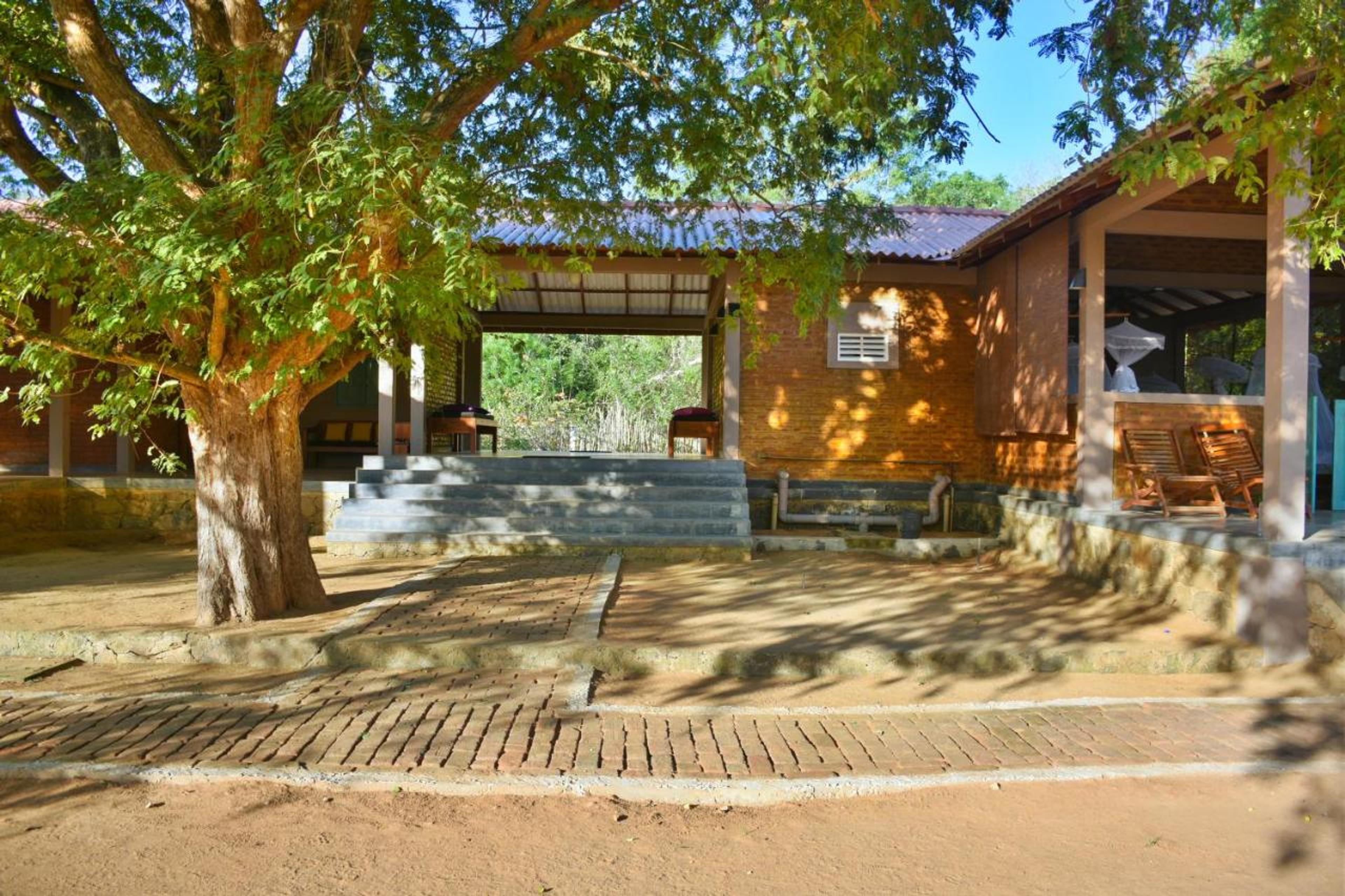 Private Villa in Thissamaharama - Hide Yala