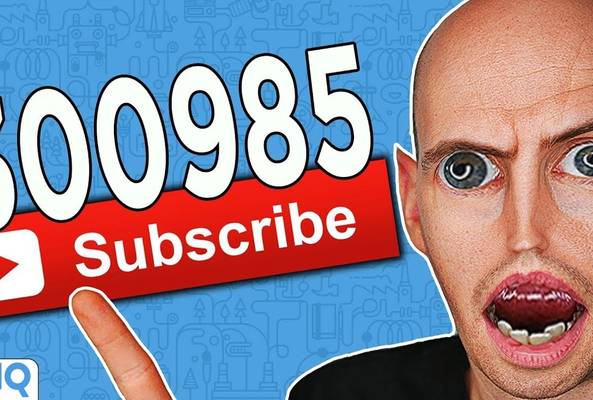 YouTube subscribe count at 300,985 with a surprised man pointing, vidIQ logo visible