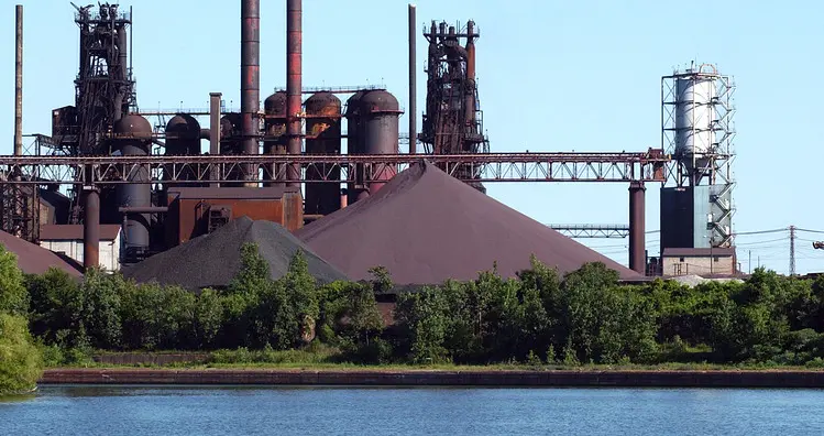 Modernizing Legacy Platform Delivered $100,000 in Savings for Midwest Manufacturing Company