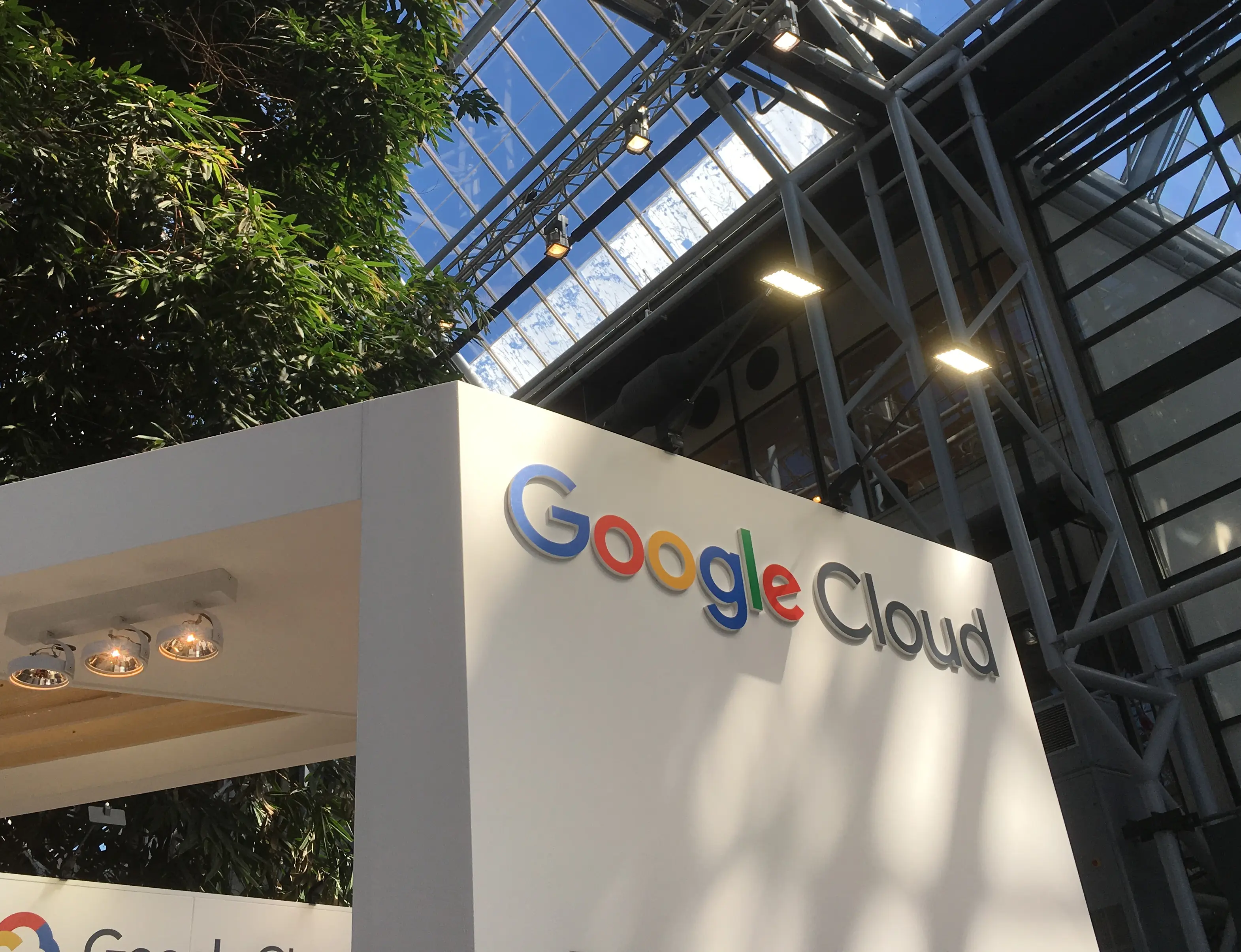 Google Cloud Redesign a Second Global Construction Planning Software Project Across 3,500+ Data Center Projects