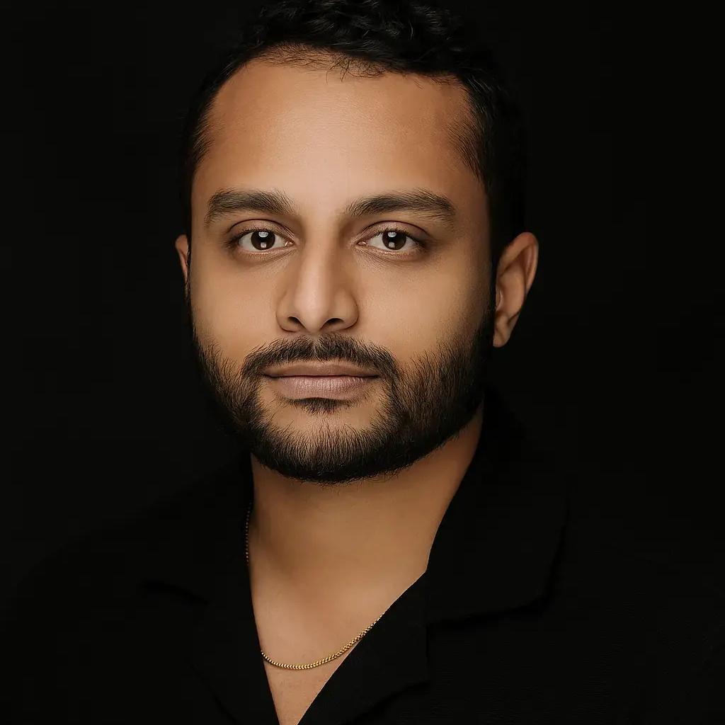 Portrait of Ash Nathan