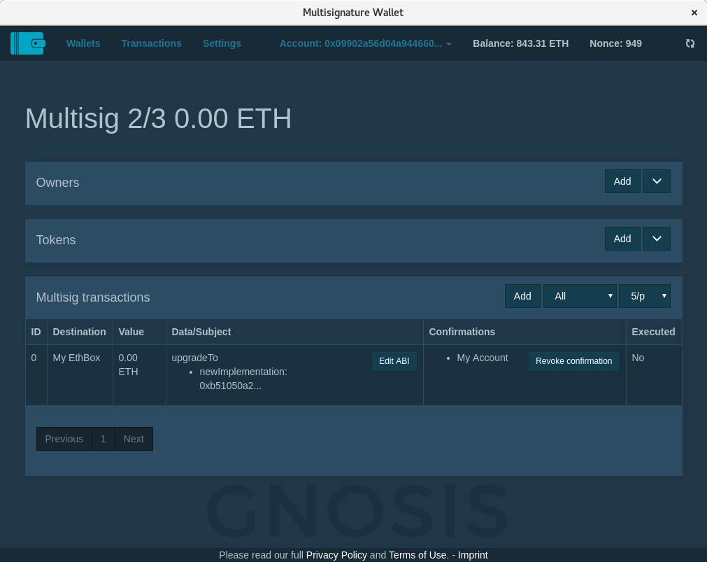 Multisignature wallet interface showing 2 of 3 signatures with zero ETH balance and pending transaction details.