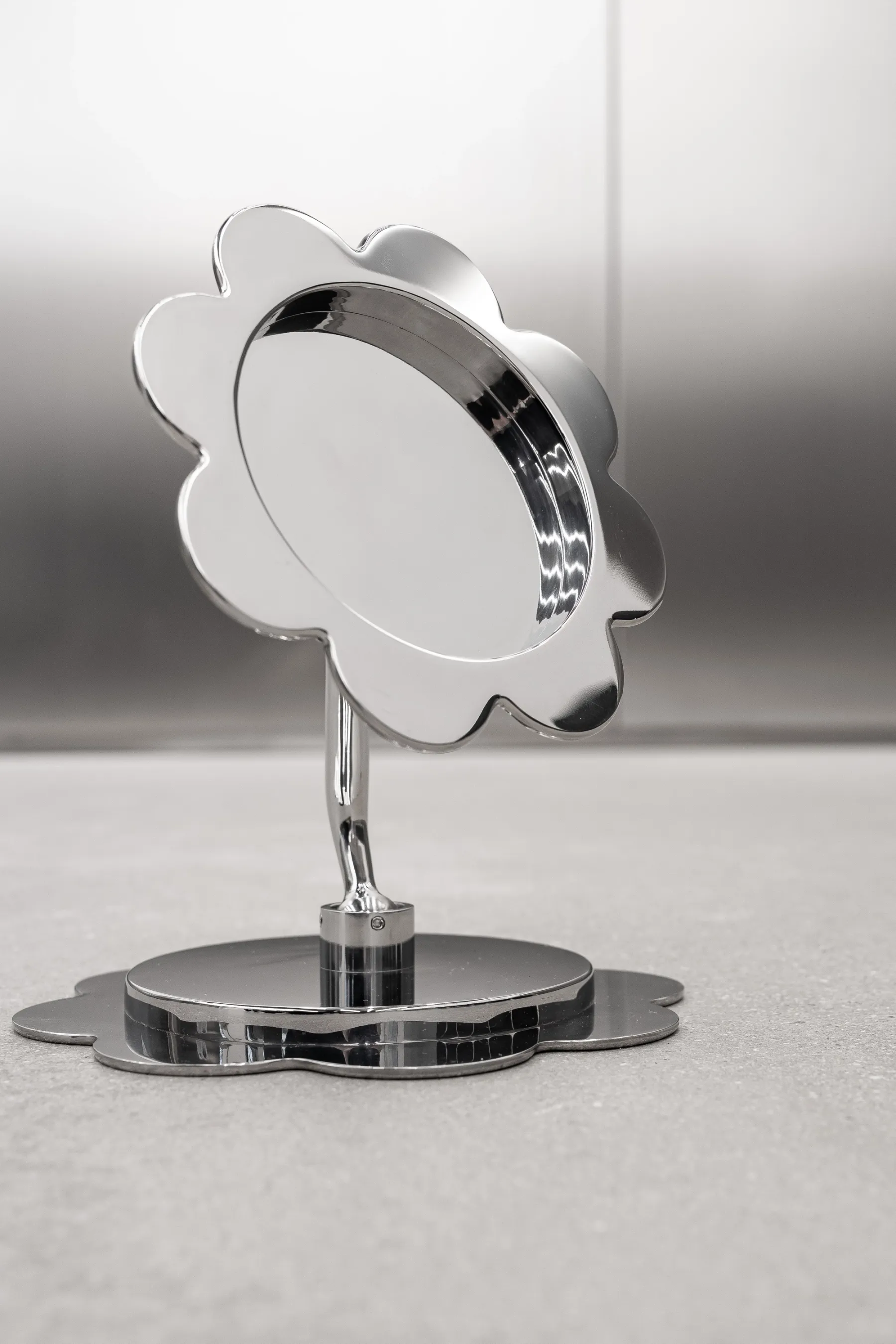 Dorota Gawęda and Eglė Kulbokaitė, Yield (twinning), 2025. Stainless steel cast from a found object. Ed. 15 + 2 AP