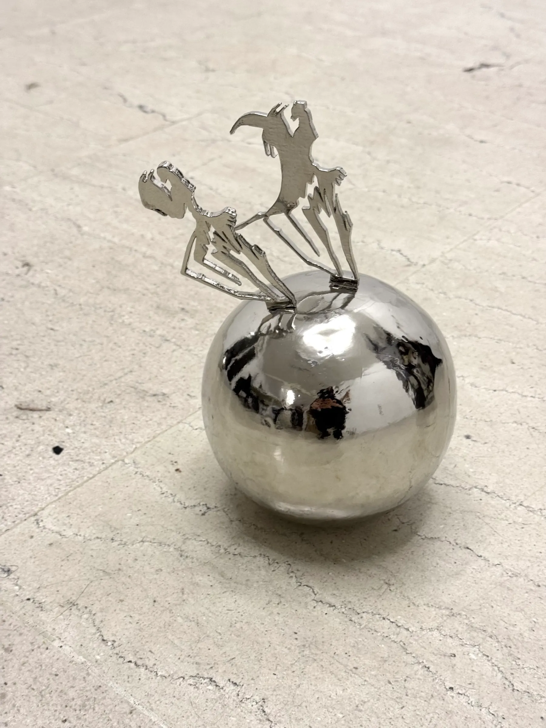 Lito Kattou, Purposes II, 2024, nickel plated copper, wood, 15 x 15 x 20 cm
