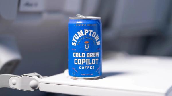 Alaska and Hawaiian Airlines launch fresh sips for summer flights