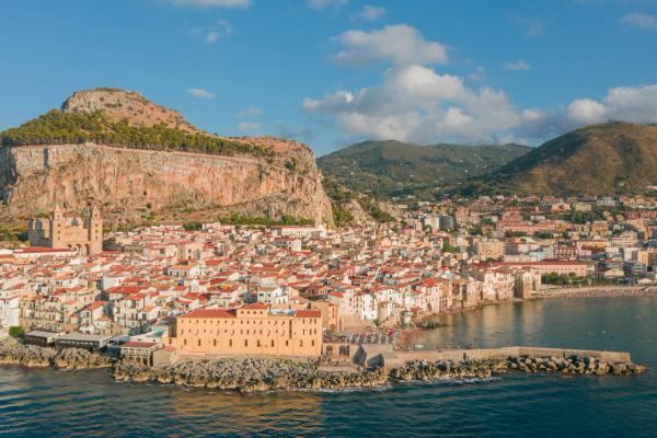 Jet2 adds new summer 2026 destinations in Greece and Italy