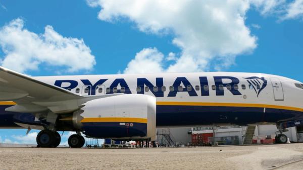Ryanair agrees new Skyscanner partnership with direct fares