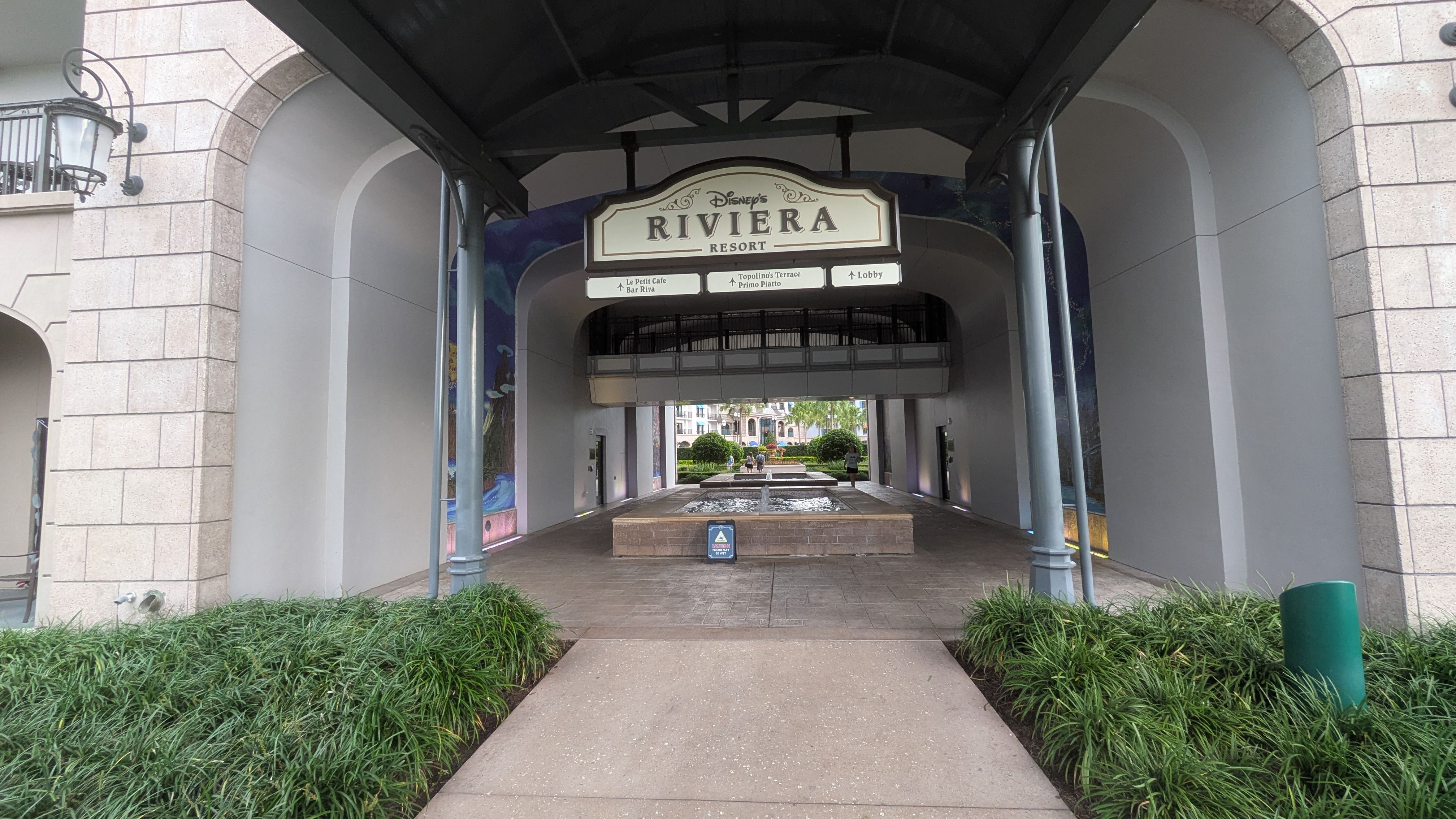 Riviera Resort