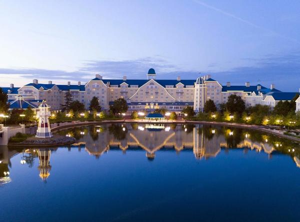 Is Newport Bay Club at Disneyland Paris value for money?