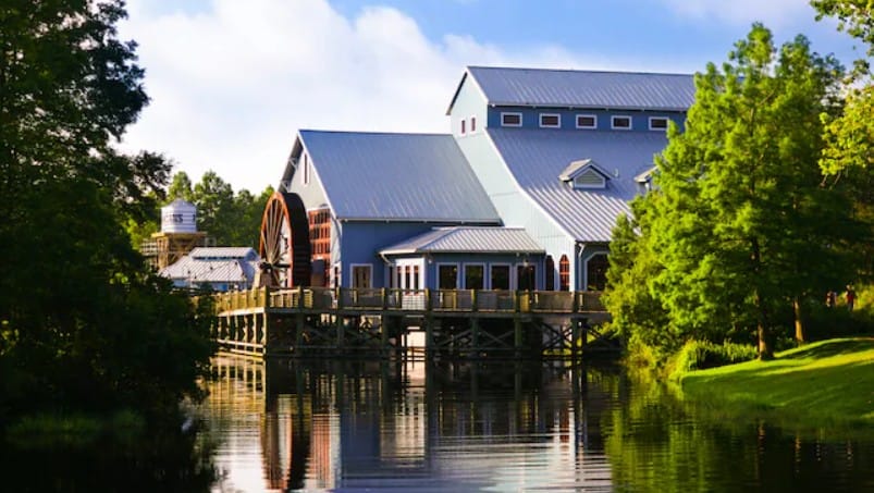 Port Orleans Riverside gives guests lots to do down at the Bayou