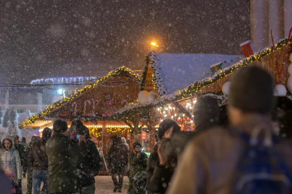 Jet2 unveils new line-up of Winter city breaks and Christmas trips
