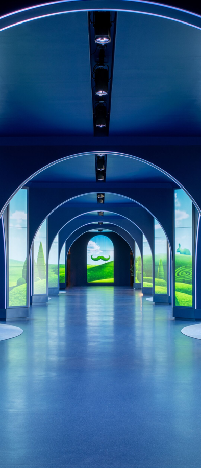 Grand Magic Hotel