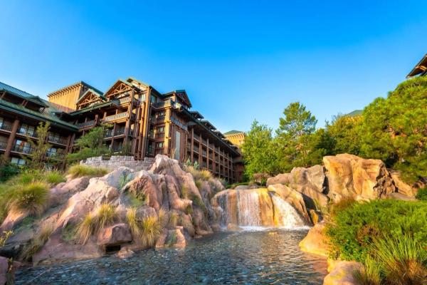 Which rooms to book at Disney World’s Wilderness Lodge resort