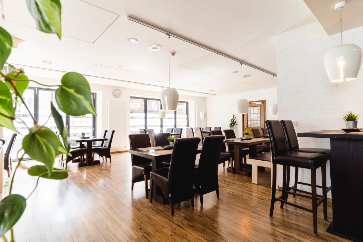 Räume & Interieur 8
