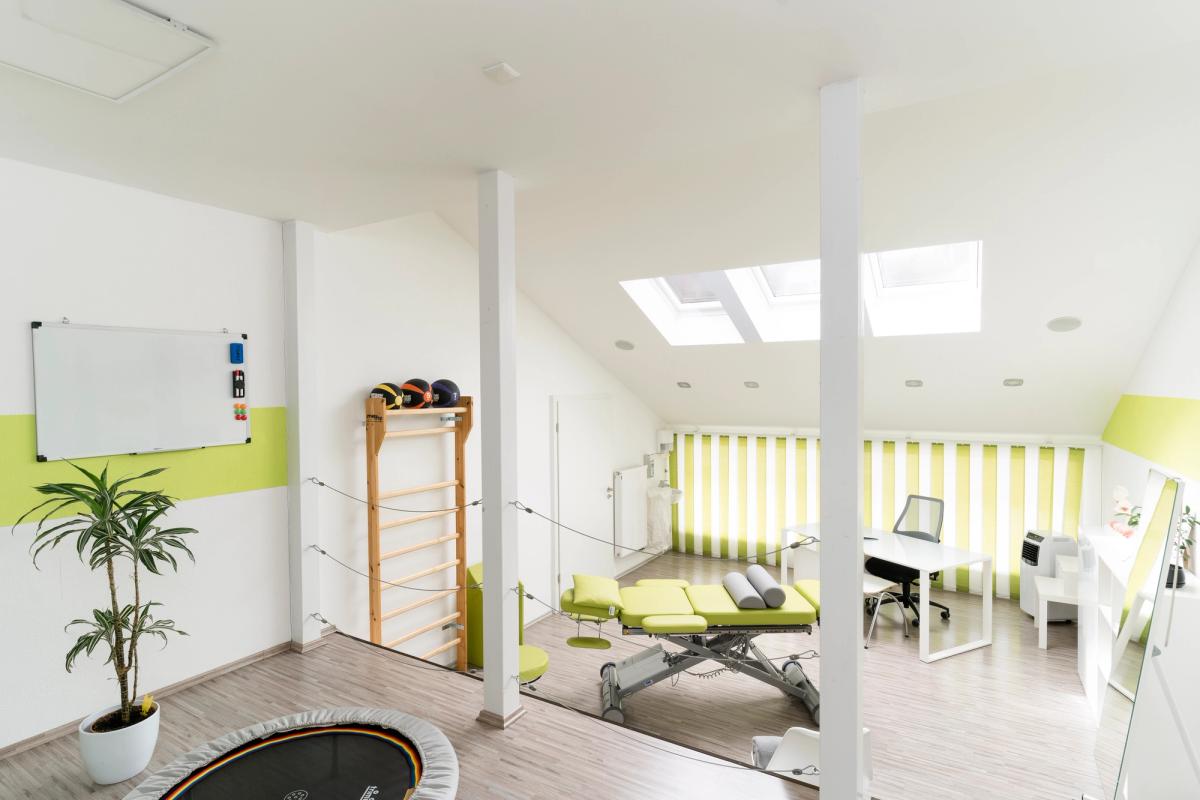 Räume & Interieur 10