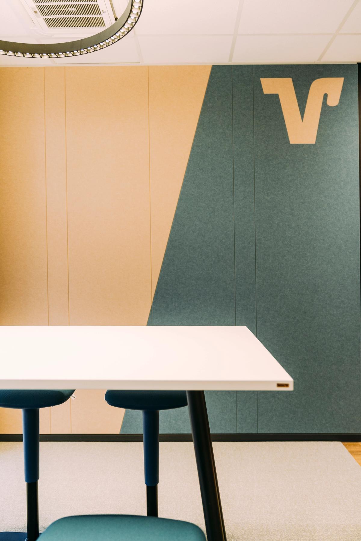 Spaces & Interior 19